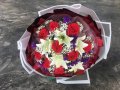 VD 40 Fresh Roses n Lily  